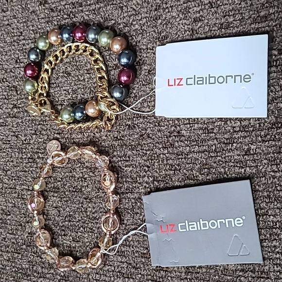 2 ITEMS LIZ CLAIBORNE WOMEN'S FASHION JEWELRY BRACELETS BUNDLE OF 2 - Picture 1 of 9